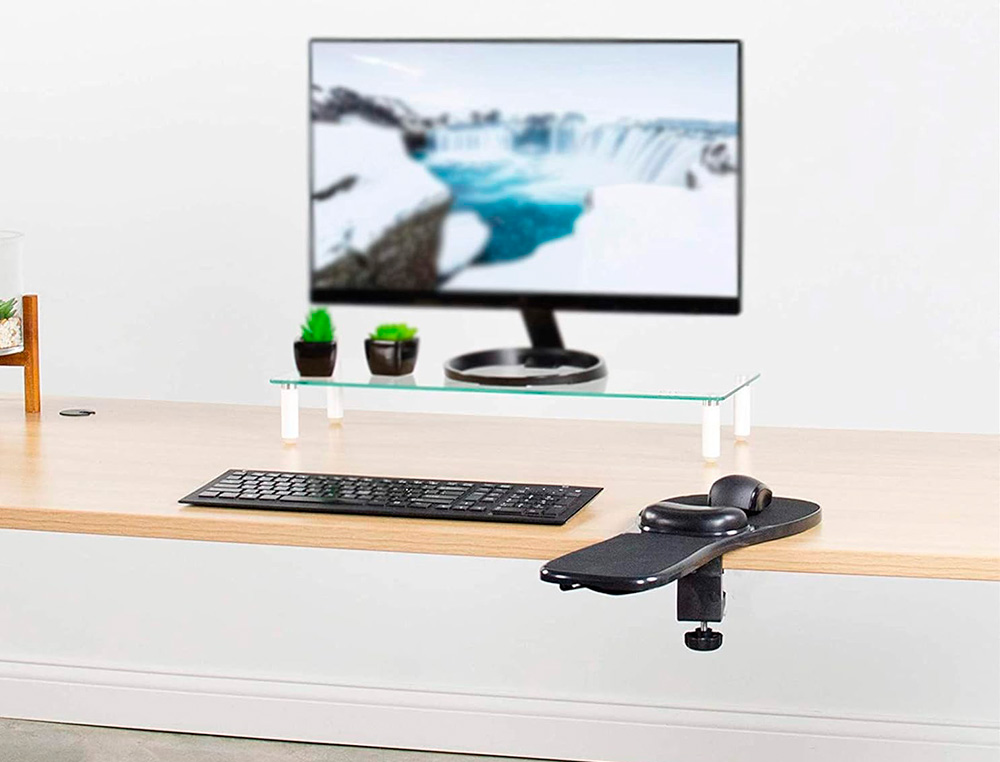 REPOSABRAZOS ERGONOMICO Q-CONNECT CON ALFOMBRILLA DE RATON Y APOYO DE MUÑECA COLOR NEGRO 220X140X480 MM