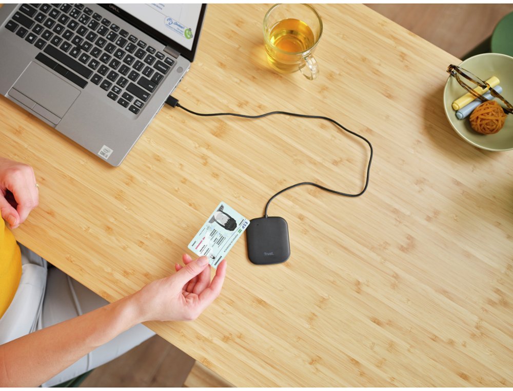 LECTOR DE TARJETAS INTELIGENTES TRUST CETO SIN CONTACTO USB-A COLOR NEGRO