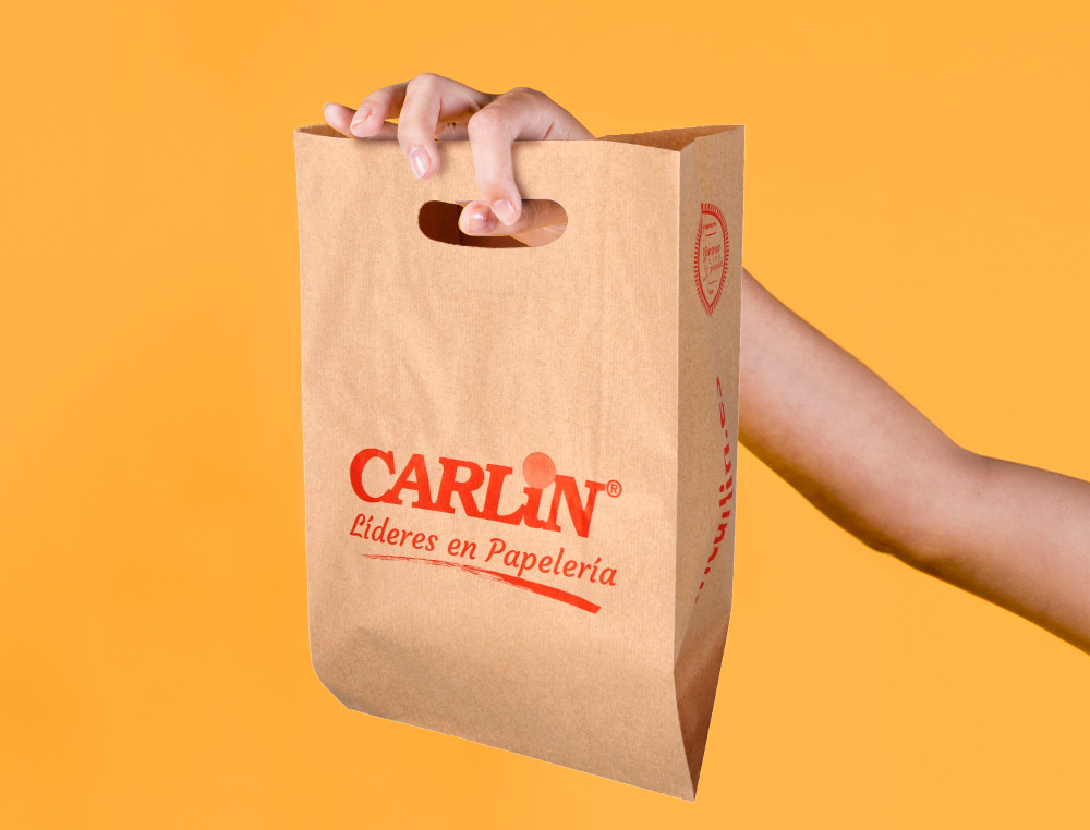BOLSA KRAFT VERJURADO ASA TROQUELADO CARLIN 24X43+10 CM 60 GR CAJA DE 500 UNIDADES